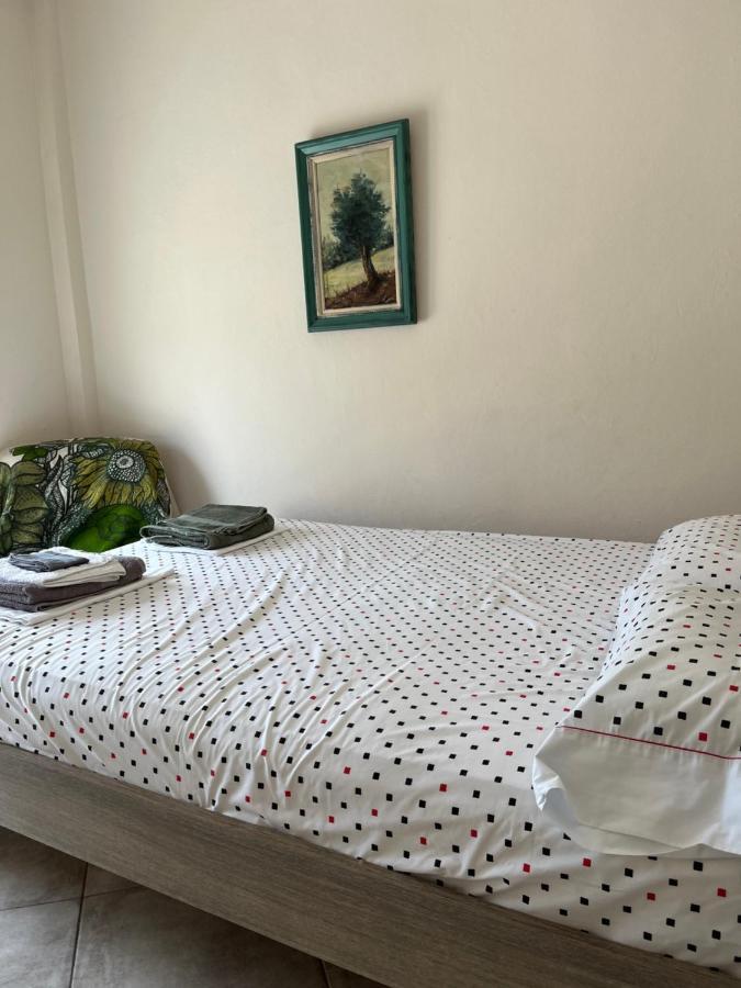 Xronis Apartments เนอา มิคานิโอนา ภายนอก รูปภาพ